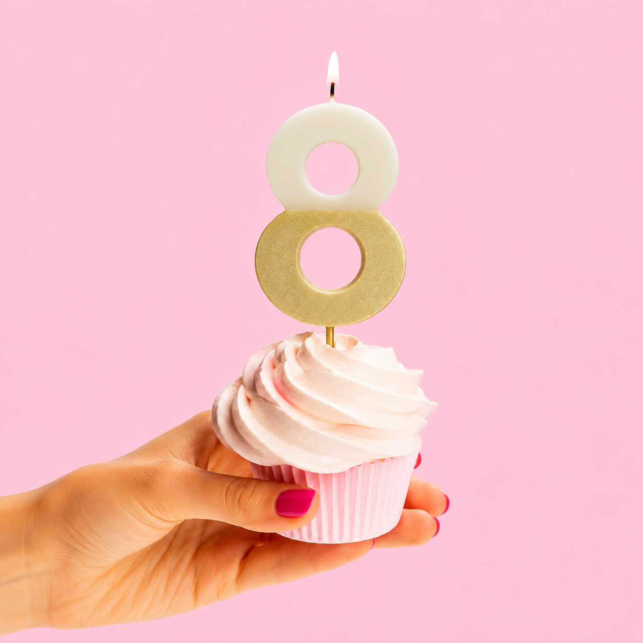 #8 Gold Dip Candle