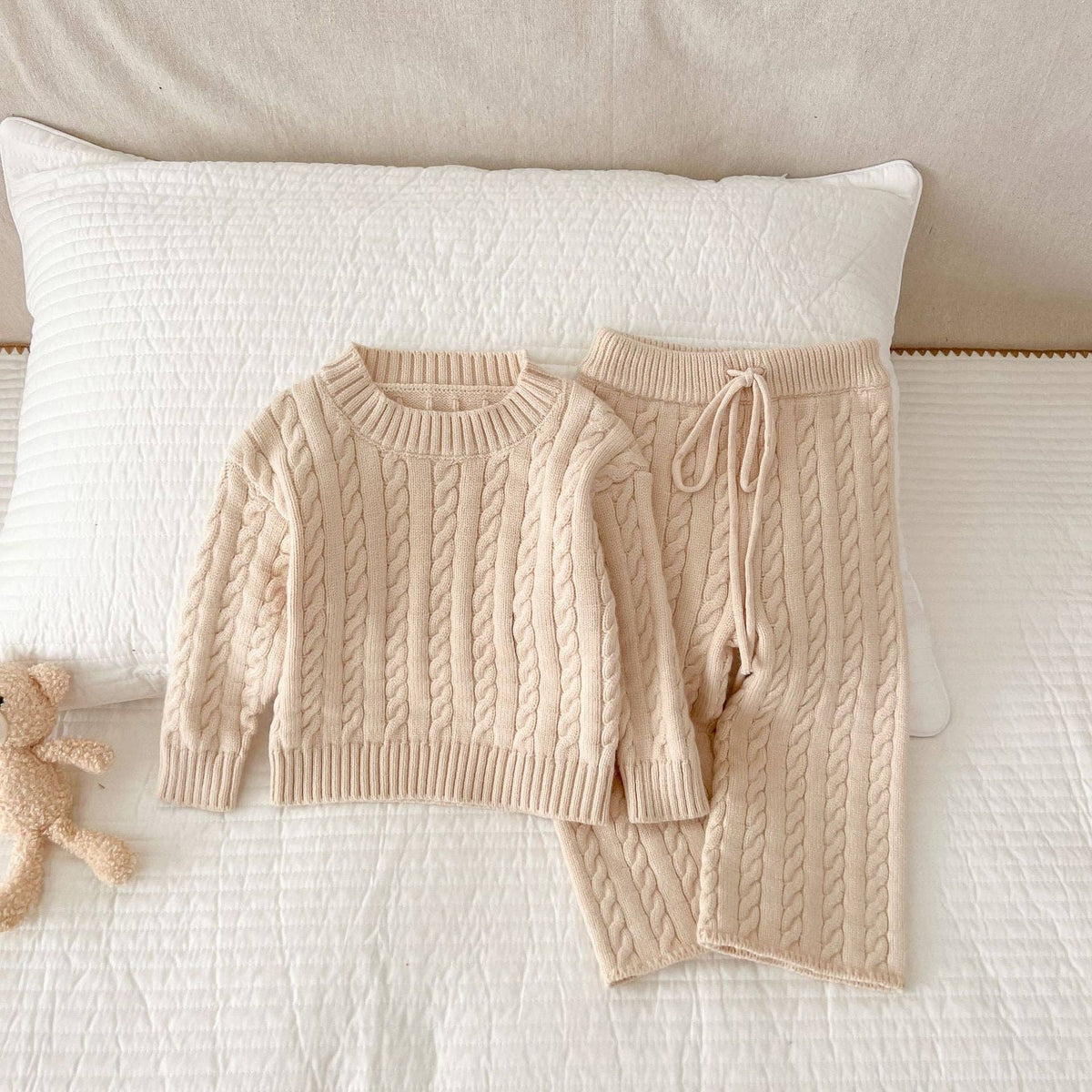 Ivory Cable Knit Set