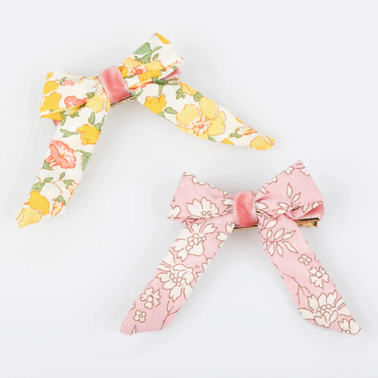 Floral Hair Clips (4)